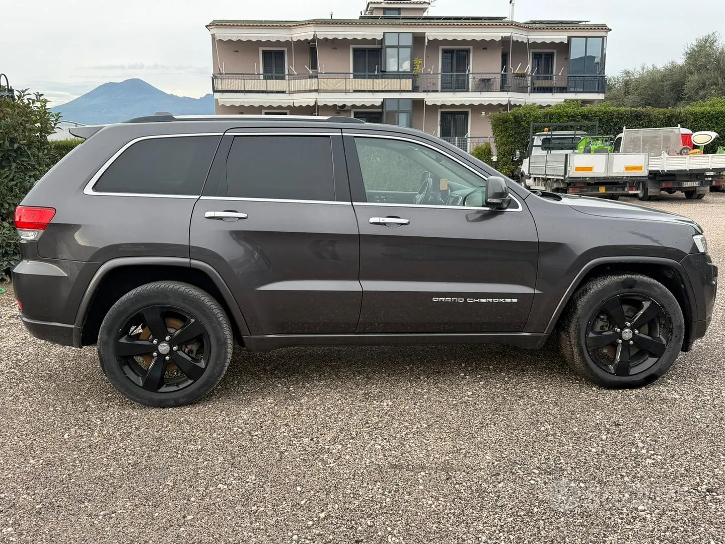 Jeep Grand Cherokee 2015 photo 2