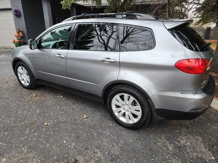 Subaru Tribeca 2009 photo 4