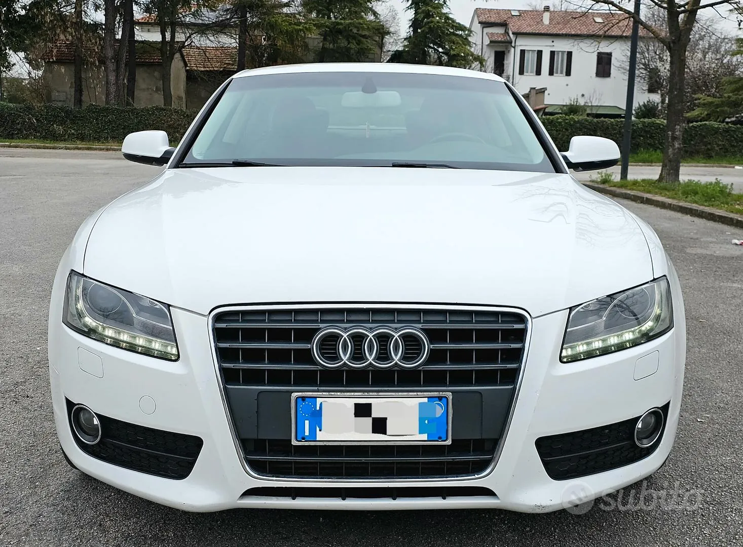 Audi A5 2011 photo 2