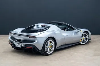 Ferrari 296 2024 photo 3