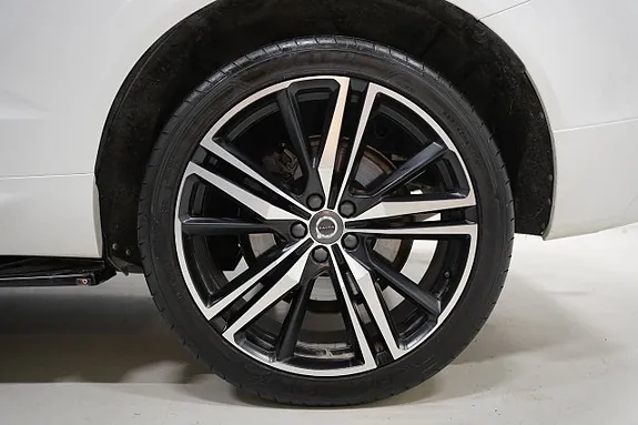 Volvo Xc60 2018 photo 5