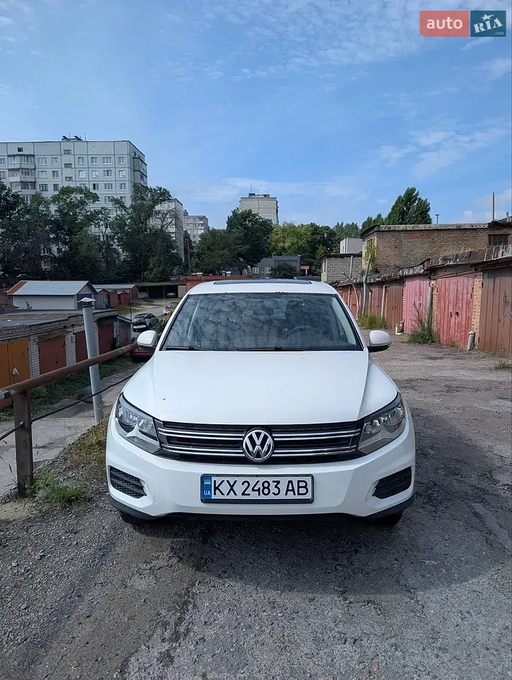Volkswagen Tiguan 2013 photo 2