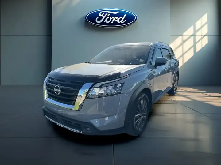 Nissan Pathfinder 2022 photo 2
