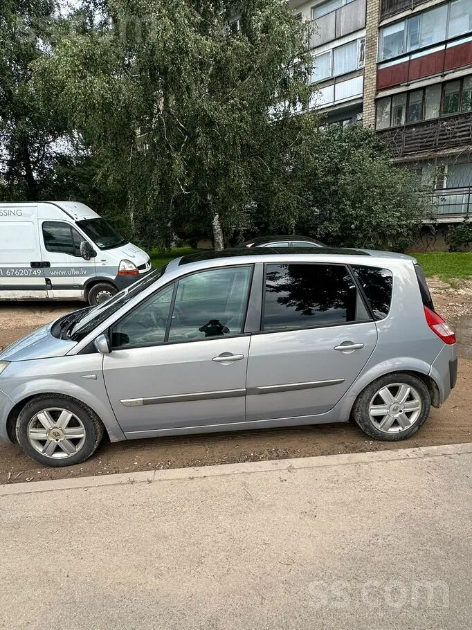 Renault Scenic 2004 photo 3