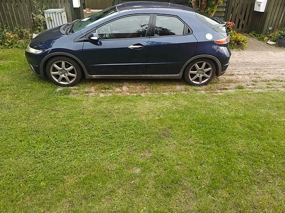 Honda Civic 2009 photo 2