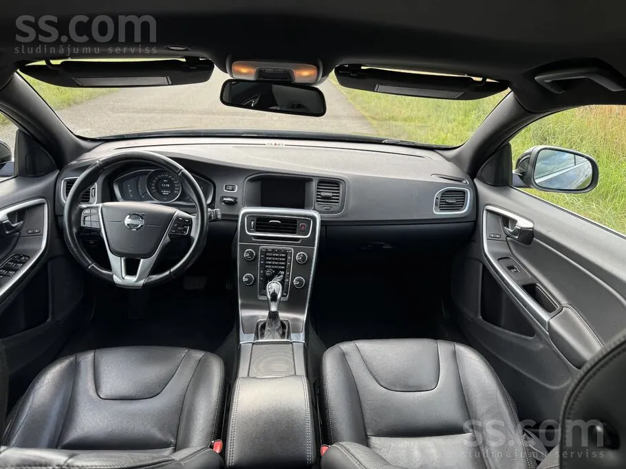 Volvo V60 2014 photo 5