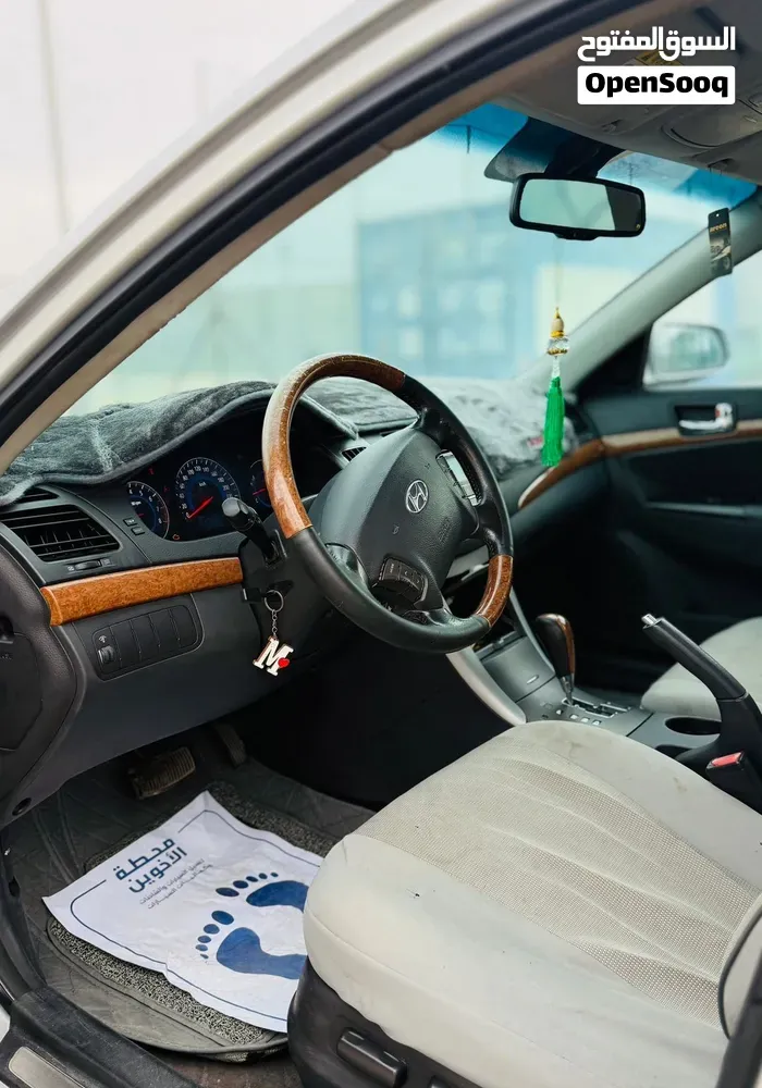 Hyundai Sonata 2009 photo 4