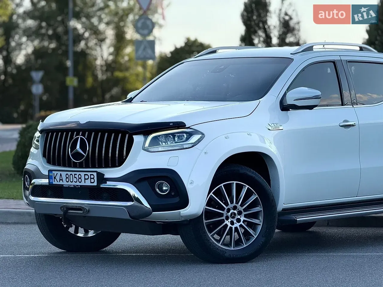 Mercedes-Benz X-Class 2019 photo 3