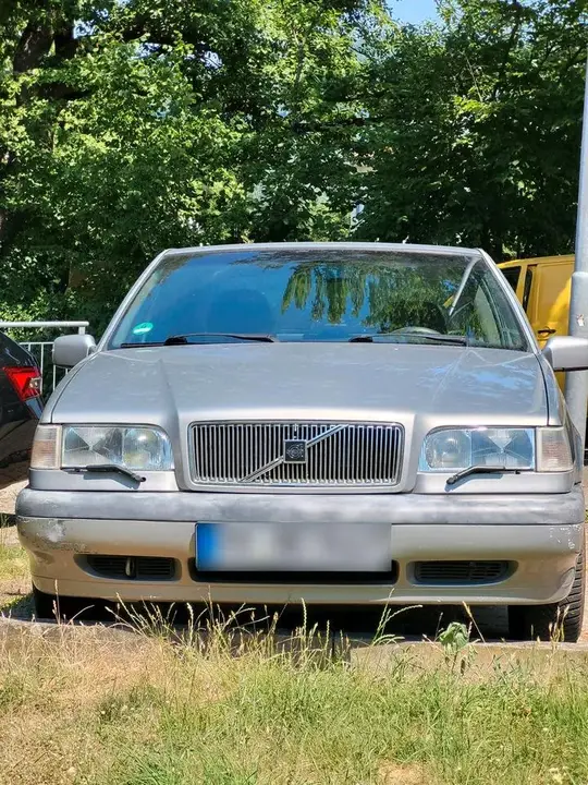 Volvo 850