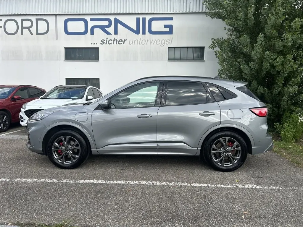 Ford Kuga 2023 photo 3