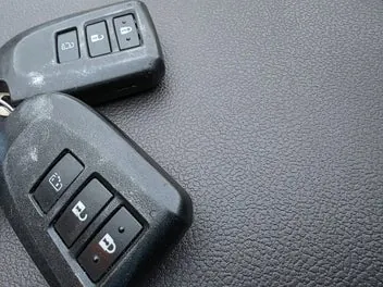 Toyota Spade 2014 photo 3