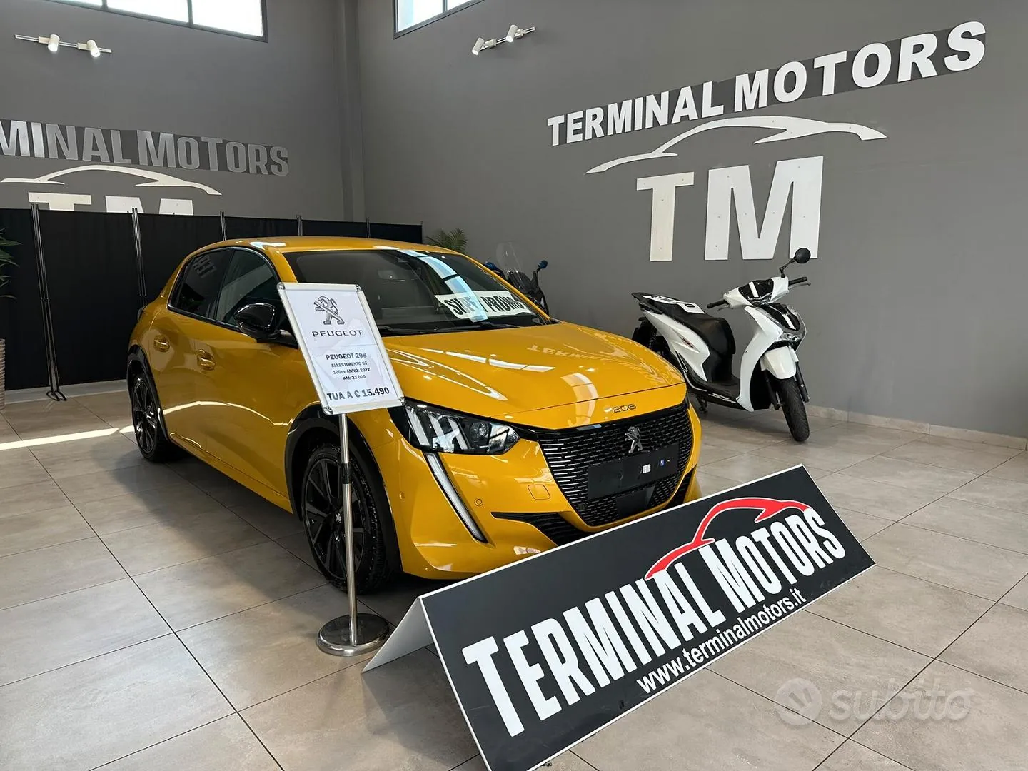 Peugeot 208 2022 photo 2