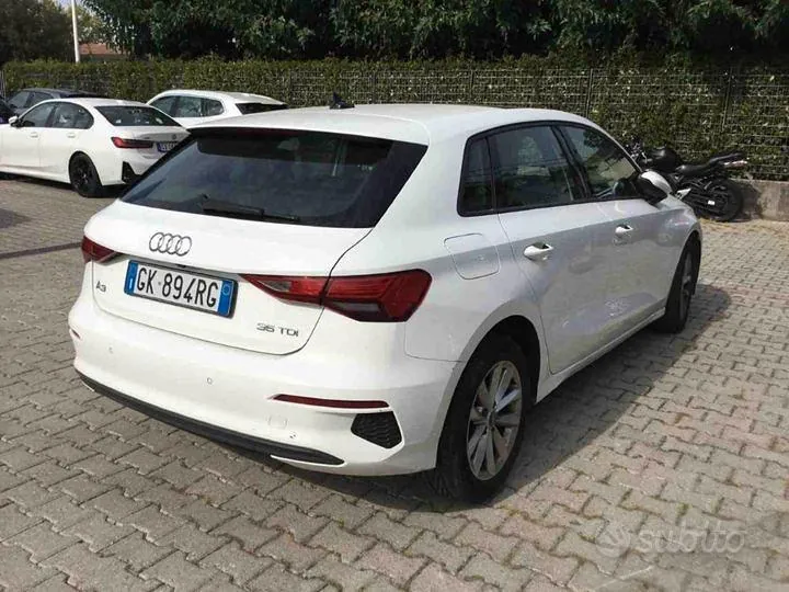 Audi A3 2022 photo 2