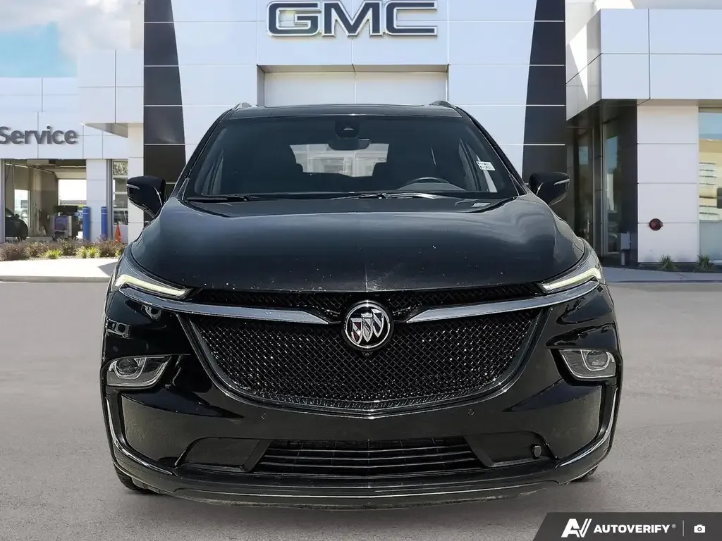 Buick Enclave 2024 photo 3