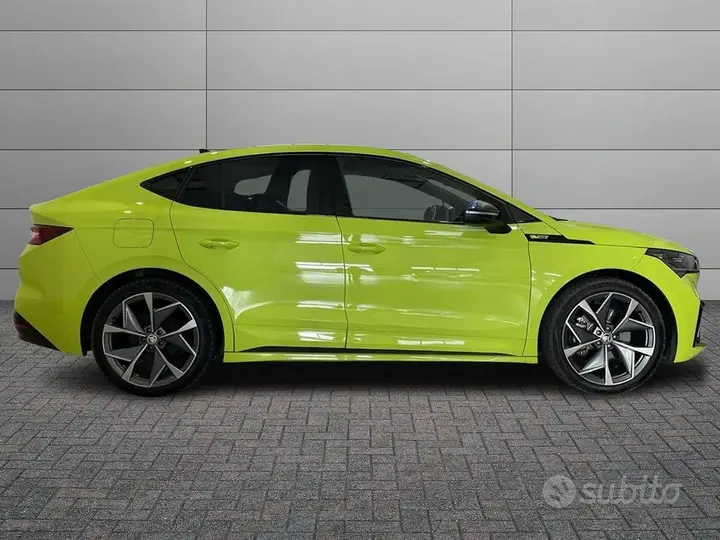 Skoda Enyaq 2023 photo 3