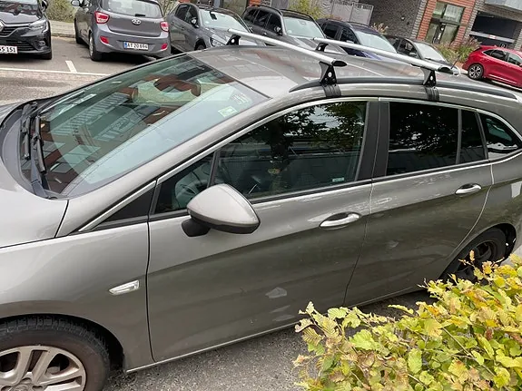 Opel Astra 2018 photo 2