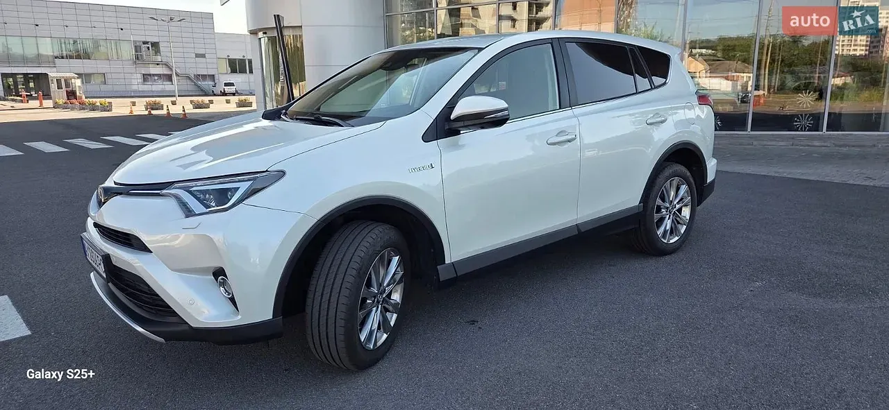 Toyota Rav4 2016 photo 4