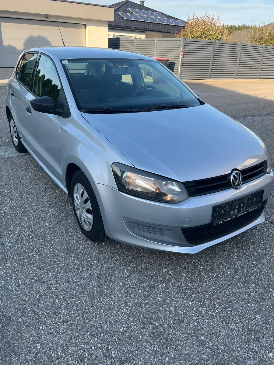 Volkswagen Polo 2010 photo 3