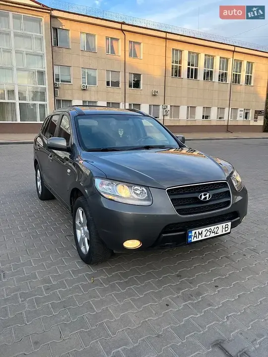 Hyundai Santa Fe 2007 photo 2