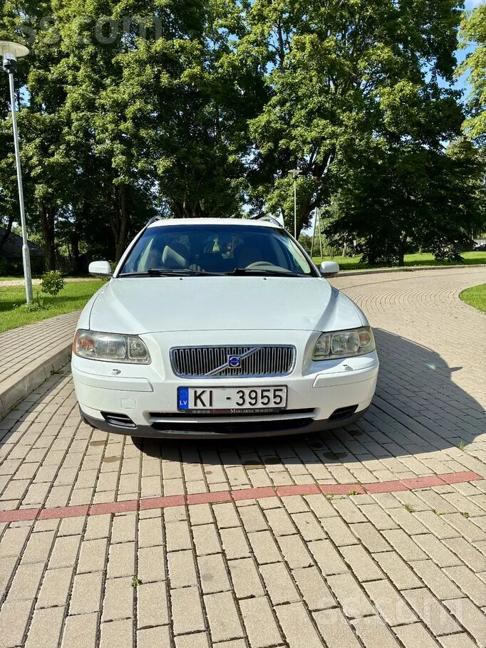 Volvo V70 2006 photo 5
