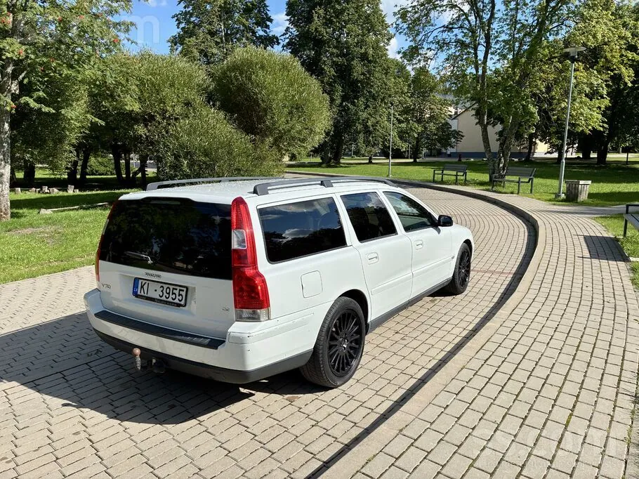 Volvo V70 2006 photo 4