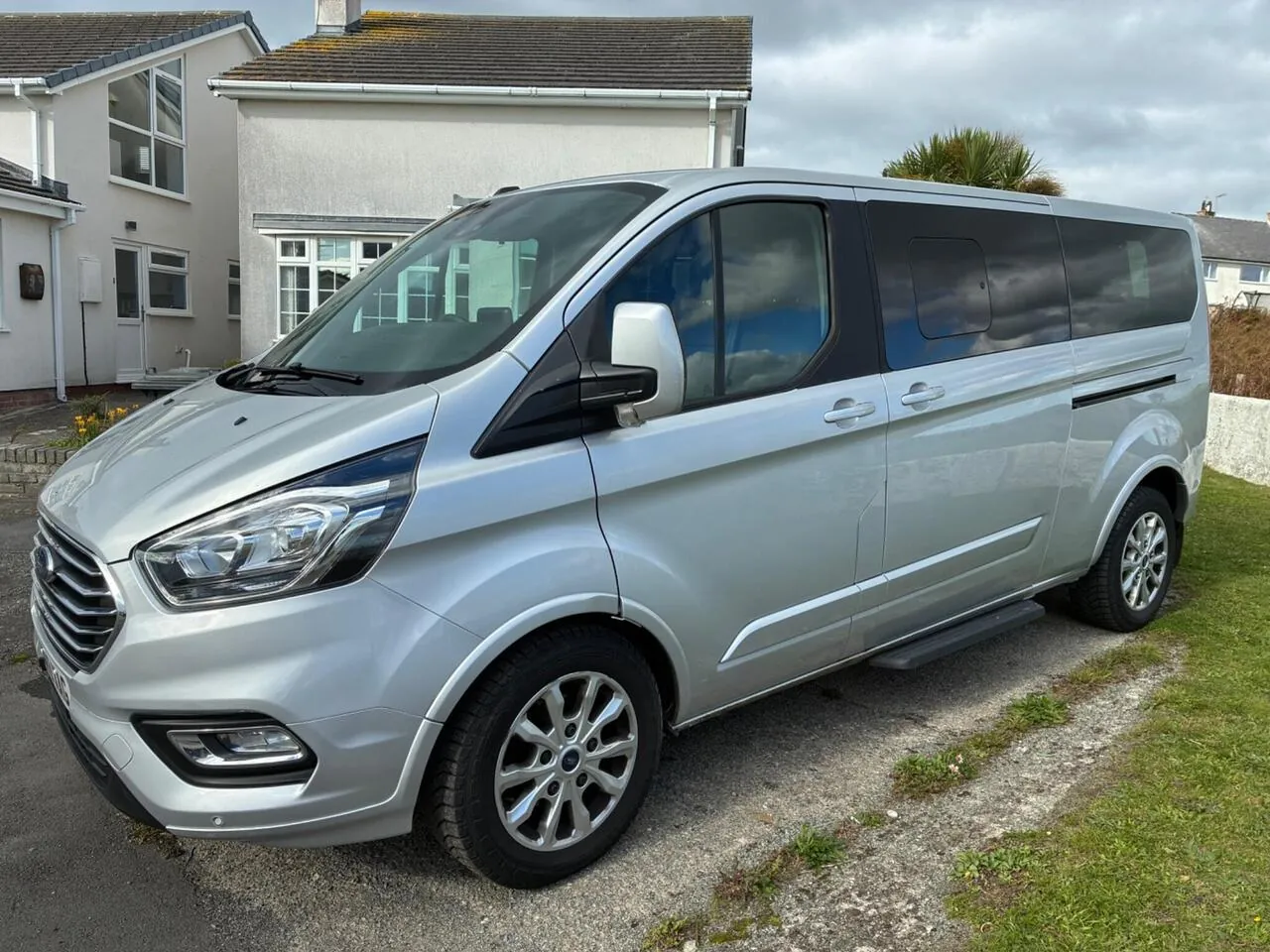 Ford Tourneo Custom 2019 photo 3