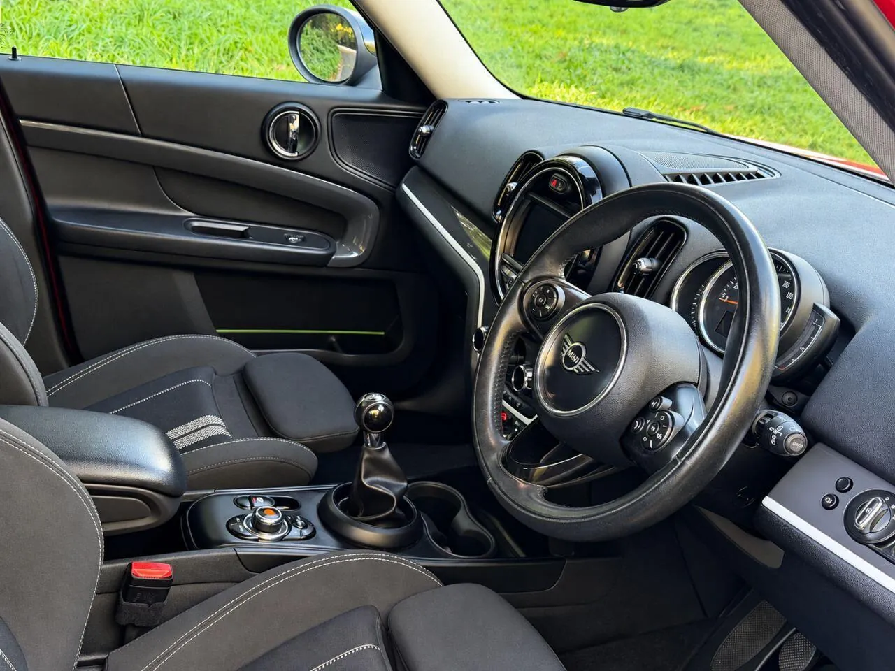 Mini Countryman 2018 photo 2