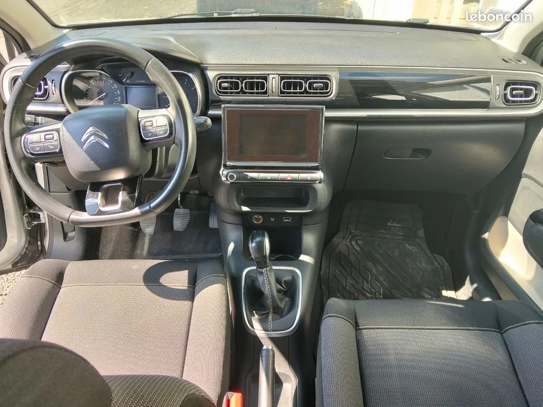 Citroen C3 2017 photo 2