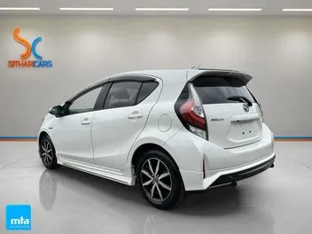 Toyota Aqua 2017 photo 3
