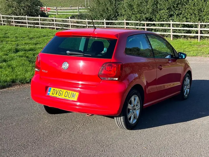 Volkswagen Polo 2011 photo 3