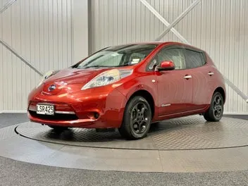 Nissan Leaf 2012 photo 4