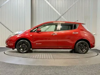 Nissan Leaf 2012 photo 5