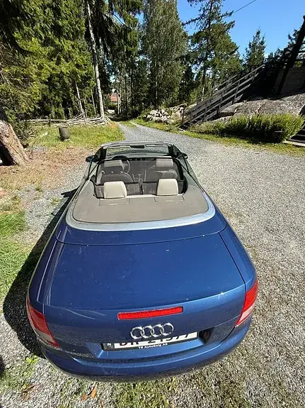 Audi A4 2003 photo 4