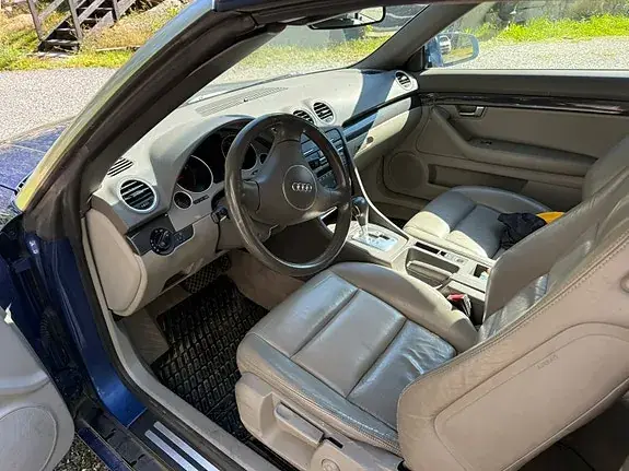 Audi A4 2003 photo 5