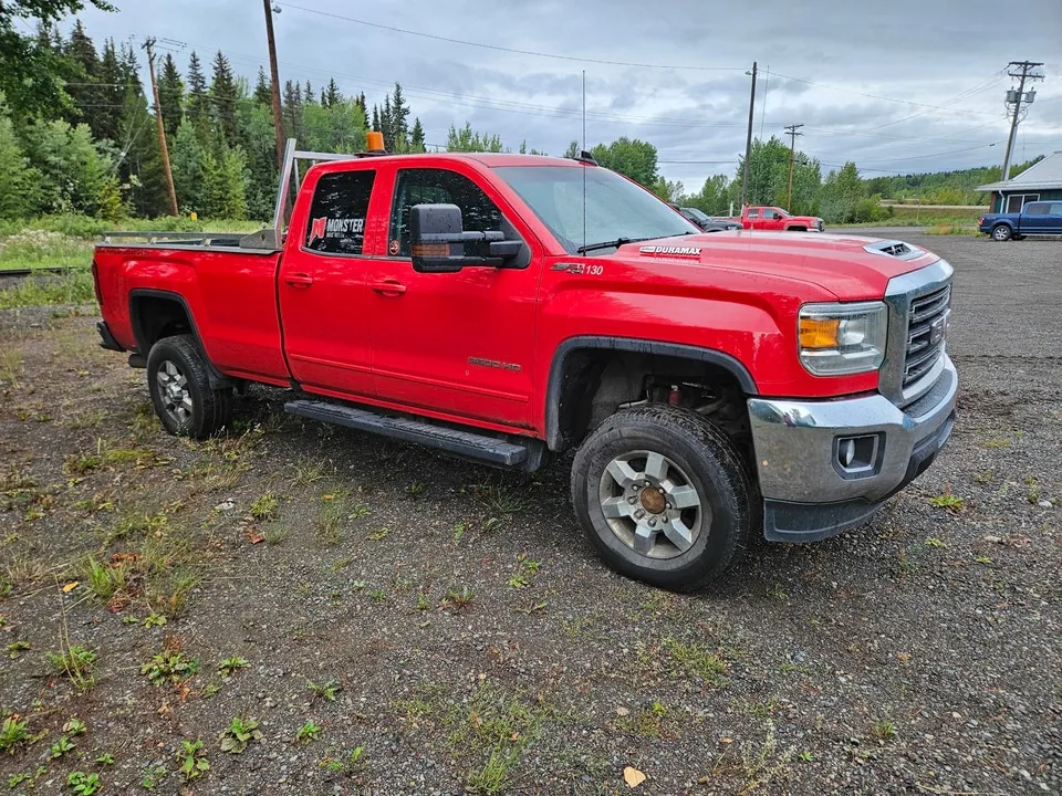 GMC Sierra 3500 2018 photo 2