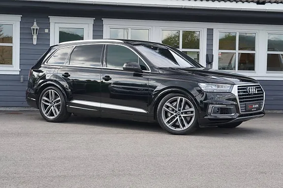 Audi Q7 2017 photo 3