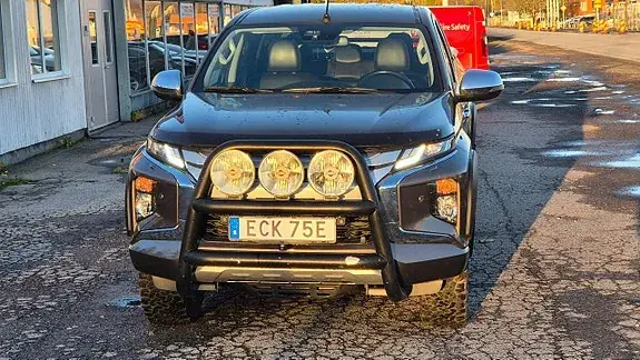 Mitsubishi L200 2020 photo 2