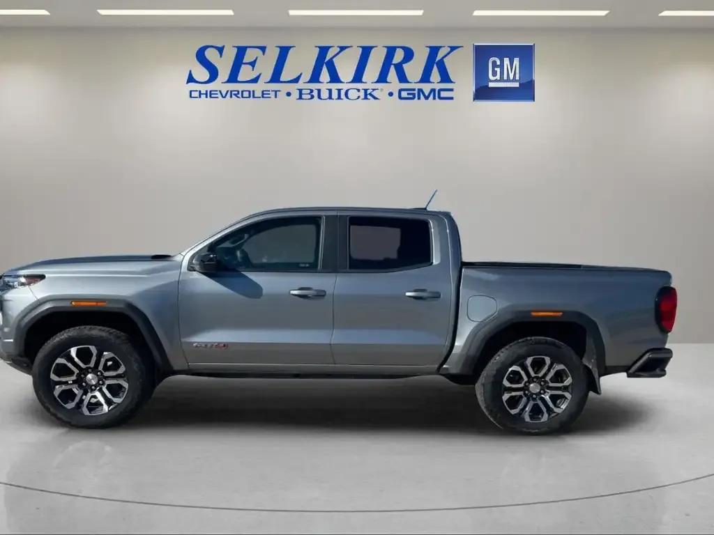GMC Canyon 2024 photo 3
