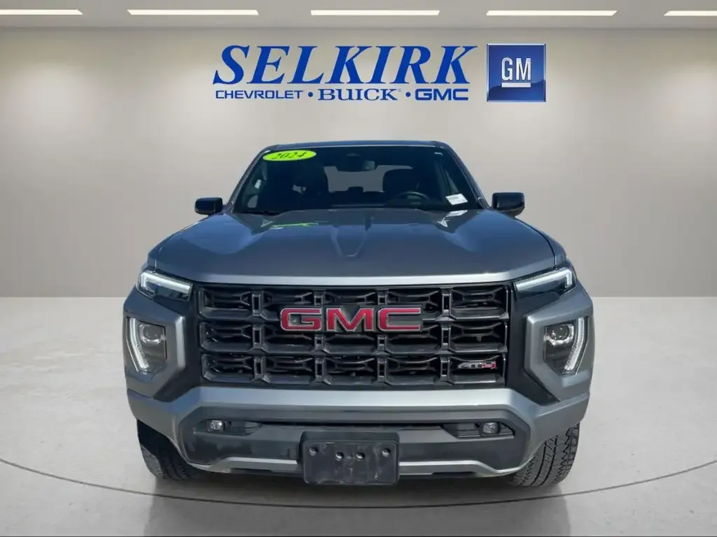 GMC Canyon 2024 photo 2