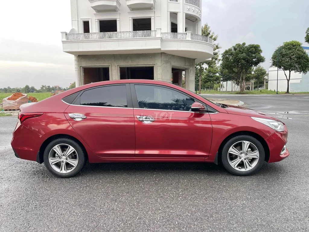 Hyundai Accent 2018 photo 5