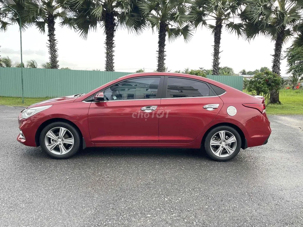 Hyundai Accent 2018 photo 3