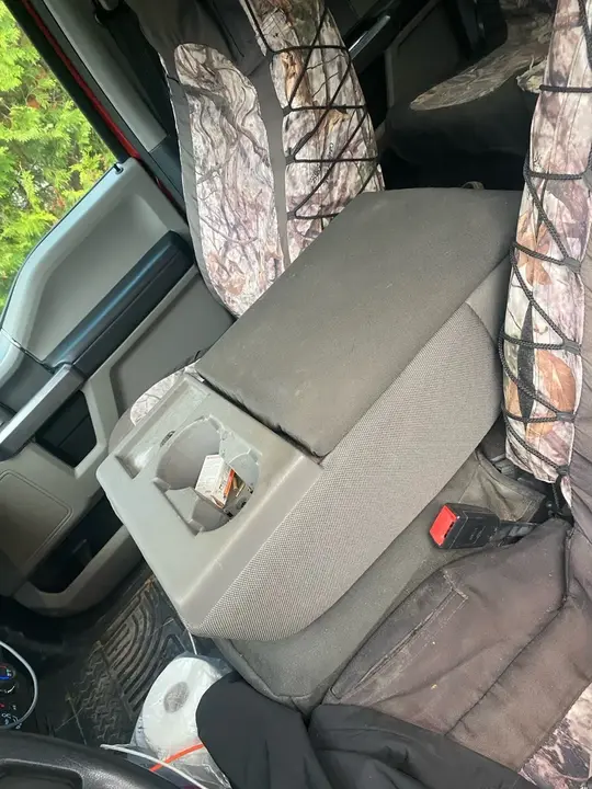 Ford F250 2022 photo 2