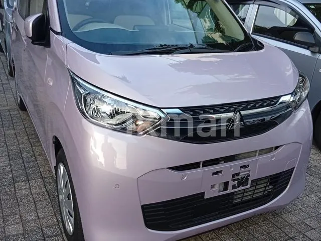 Mitsubishi Ek Wagon 2025 photo 5