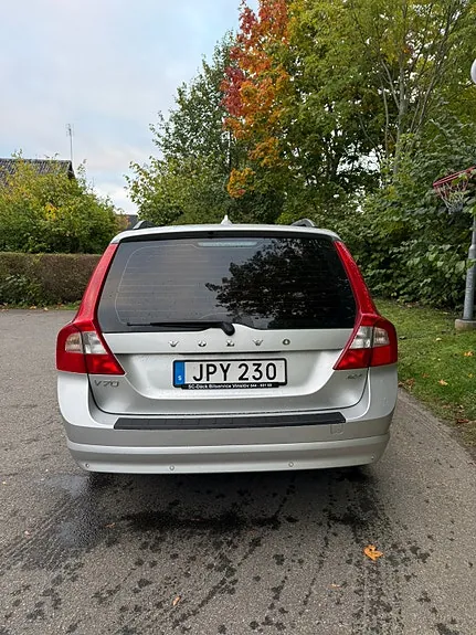 Volvo V70 2009 photo 4