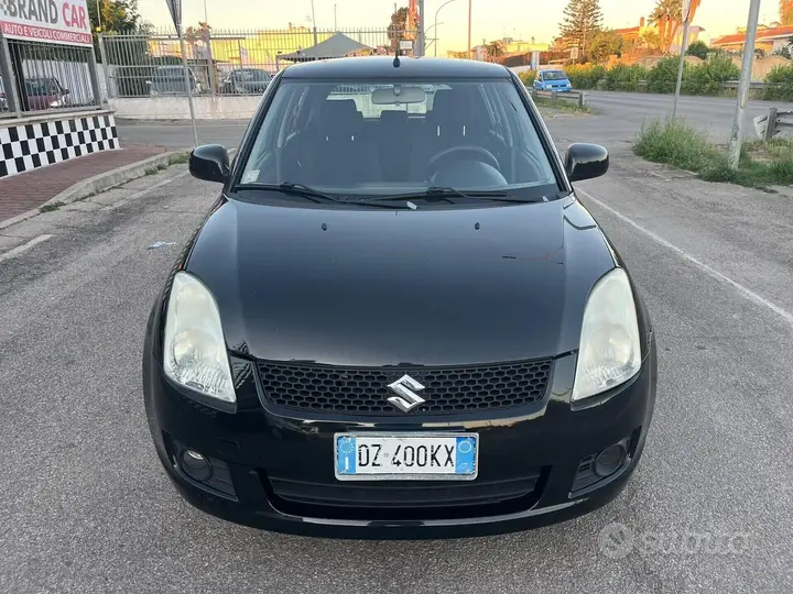 Suzuki Swift 2009 photo 2