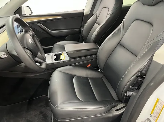 Tesla Model Y 2023 photo 5