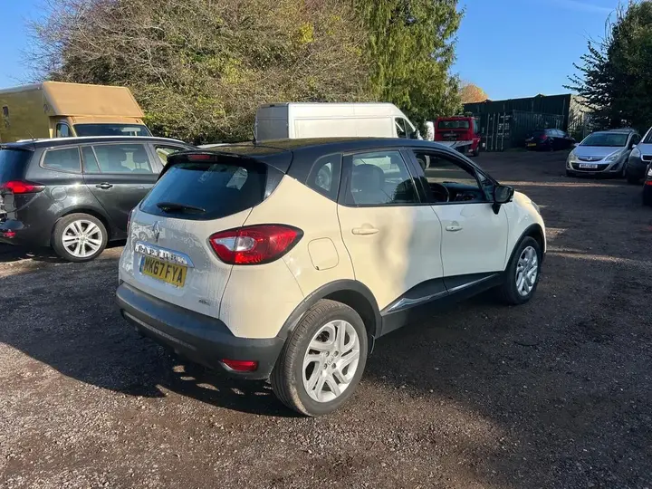 Renault Captur 2017 photo 3