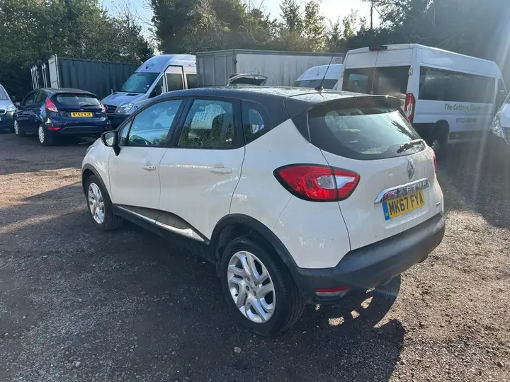 Renault Captur 2017 photo 5