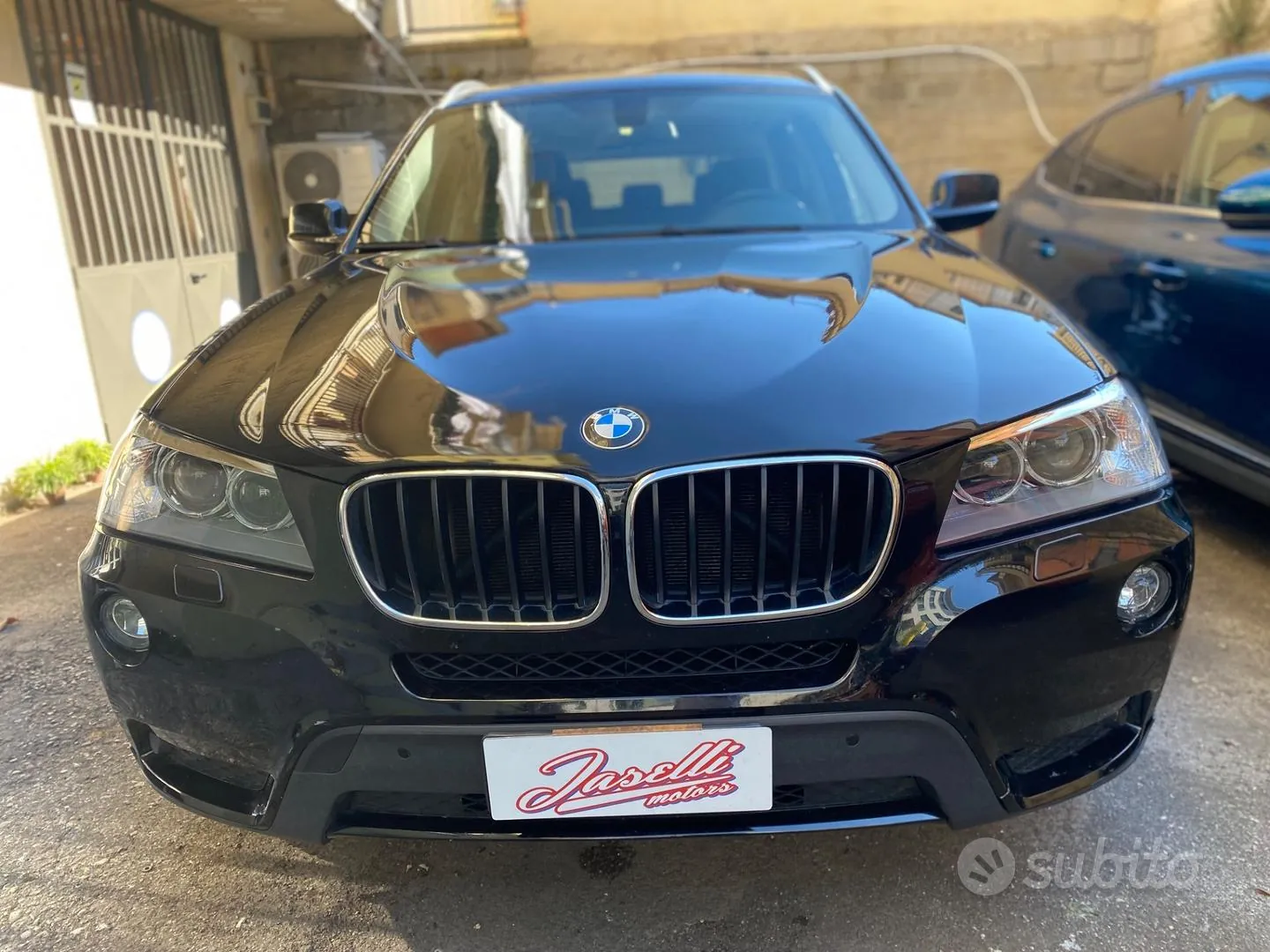 BMW X3 2013 photo 2