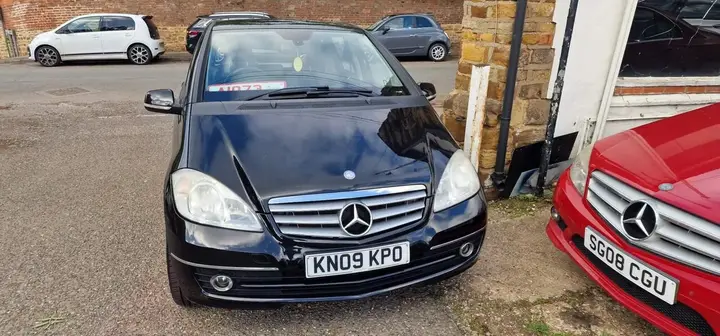 Mercedes-Benz A-Class 2009 photo 3